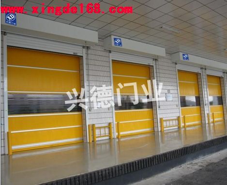 長安錢大五金制品廠:東莞長安快速卷簾門